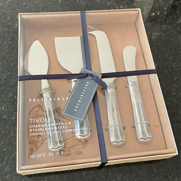 New Pottery Barn Tivoli Cheese Knives, Set of 4, Cheese Spreader, Entertaining - Picture 12 of 12